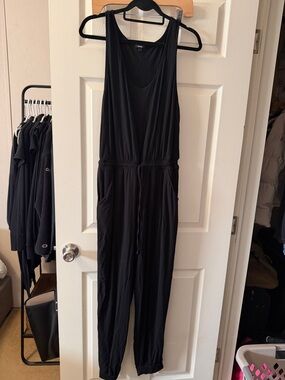 Express Casual Sleeveless Jumpsuit